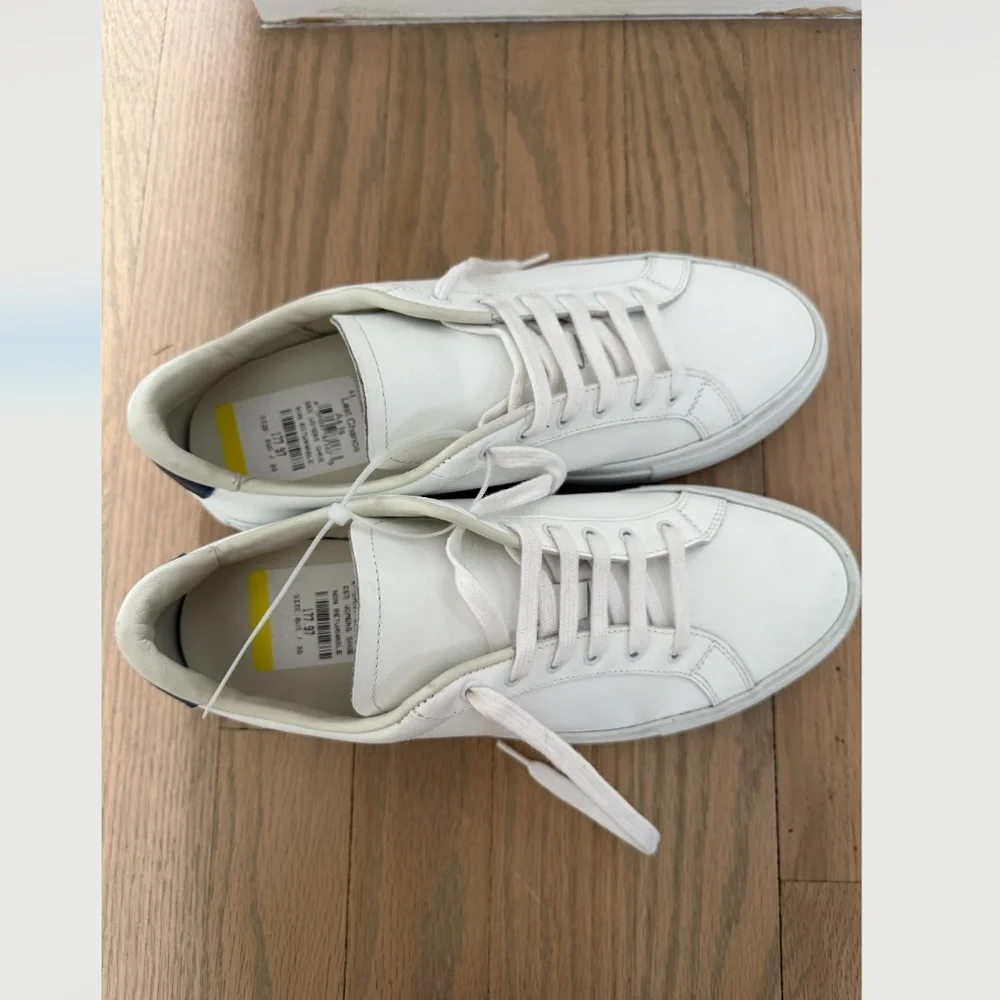 Retro Classic Low Top Sneaker (Women) - Picture 7 of 8
